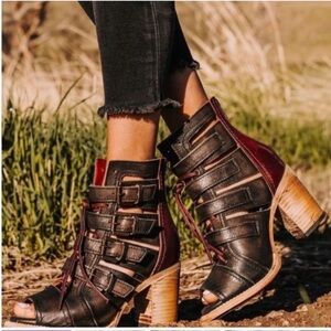 Freebird Braeden Black and Red Leather Buckle Boots